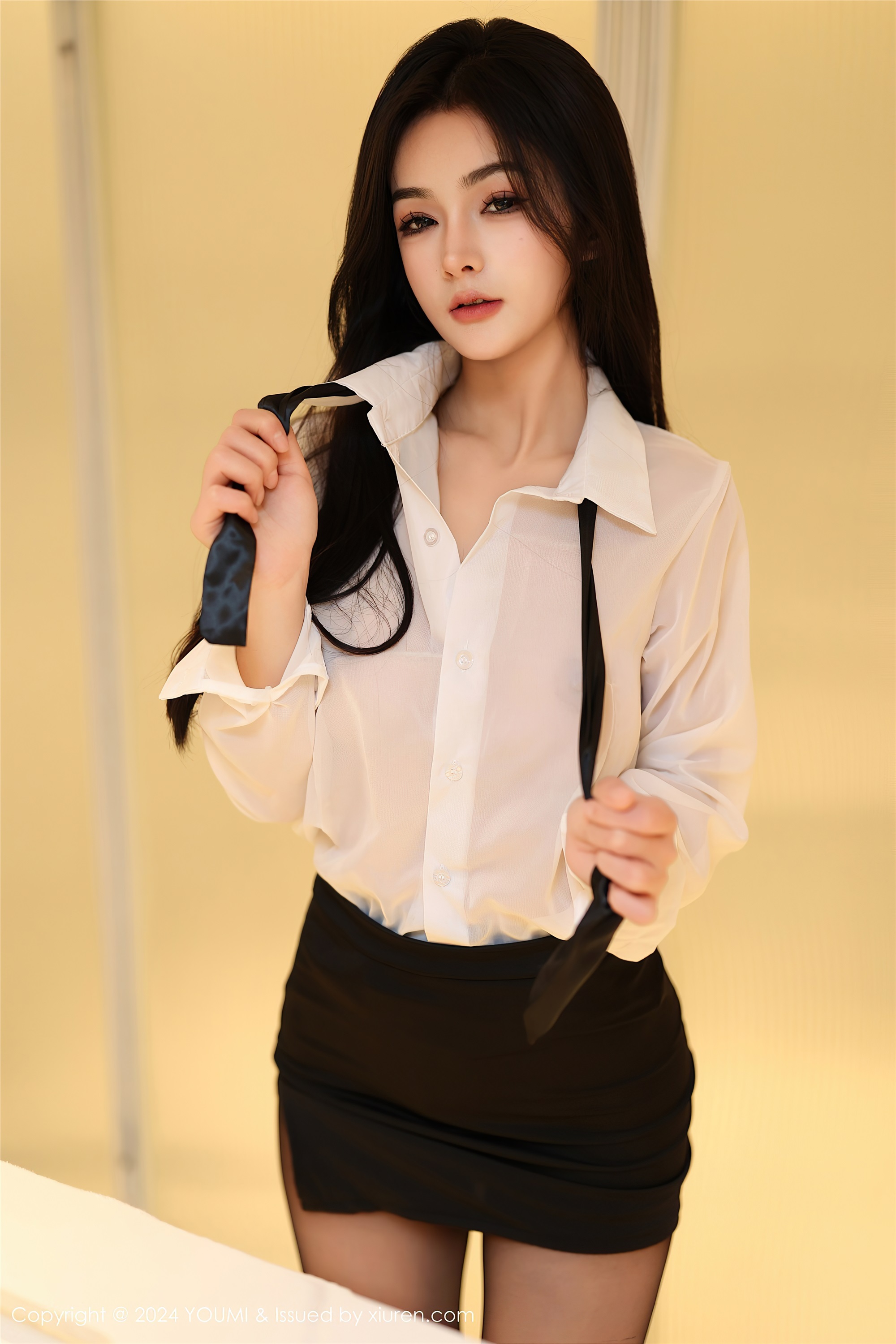 YouMi尤蜜荟 2024.04.12 VOL.1050 谭小灵